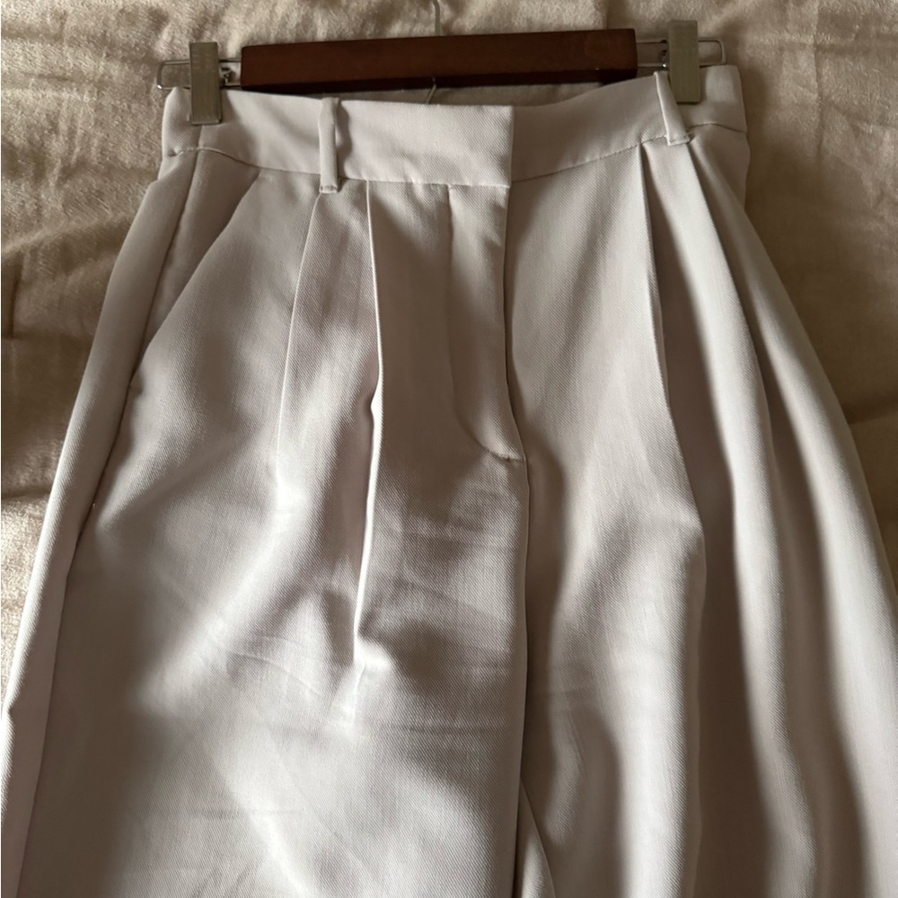 Abercrombie Sloane Tailored Wide Leg Pant 28S